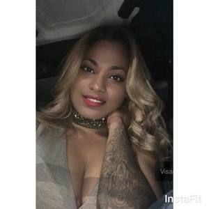 Meet your Posher, Christine